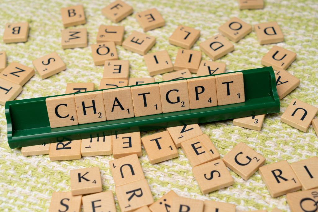 chatgbt earn money with hum